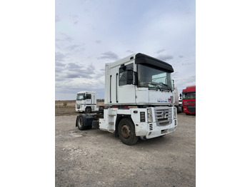 Tracteur routier RENAULT Magnum 440