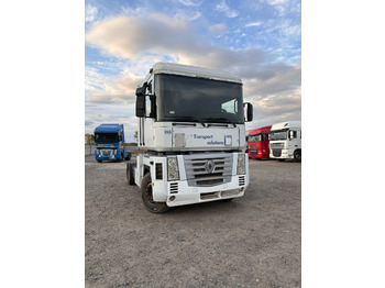 Tracteur routier RENAULT Magnum 440