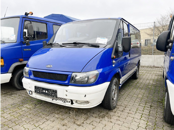 Utilitaire double cabine FORD Transit