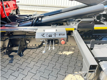 Camion ampliroll, Camion grue MAN TGL 12.180/210 4x2 BB TGL 12.180/210 4x2 BB, City-Abroller, Kran AMCO VEBA 807N2S: photos 2 Camion ampliroll, Camion grue MAN TGL 12.180/210 4x2 BB TGL 12.180/210 4x2 BB, City-Abroller, Kran AMCO VEBA 807N2S: photos 2