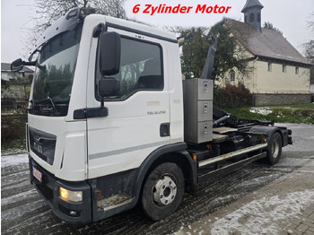 Camion ampliroll MAN TGL 12.250