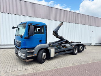 Camion ampliroll MAN TGS 26.400