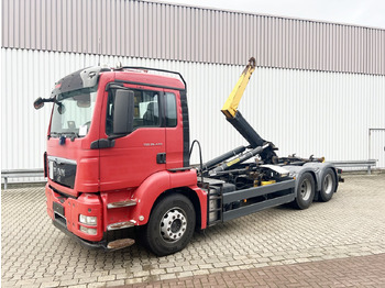 Camion ampliroll MAN TGS 26.440
