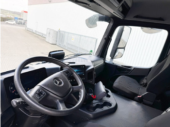 Camion grue Mercedes-Benz Arocs 1840 L 4x2 Arocs 1840 L 4x2, Kran Palfinger PK12001L, Hochstand: photos 3 Camion grue Mercedes-Benz Arocs 1840 L 4x2 Arocs 1840 L 4x2, Kran Palfinger PK12001L, Hochstand: photos 3