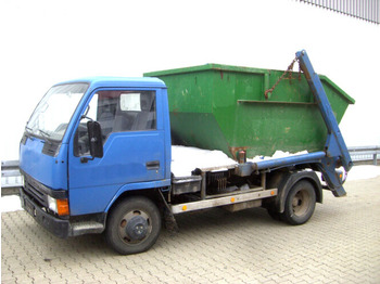Camion multibenne MITSUBISHI