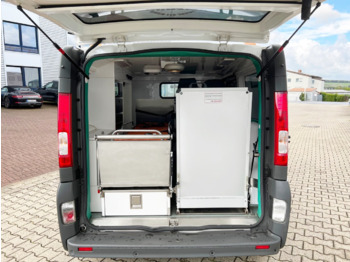 Crédit-bail Renault Trafik 2.0 dCi115 4x2 Trafik 2.0 dCi115 4x2, Krankentransporter Renault Trafik 2.0 dCi115 4x2 Trafik 2.0 dCi115 4x2, Krankentransporter: photos 2