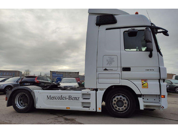 Tracteur routier Mercedes-Benz Actros 1844 LS: photos 3 Tracteur routier Mercedes-Benz Actros 1844 LS: photos 3