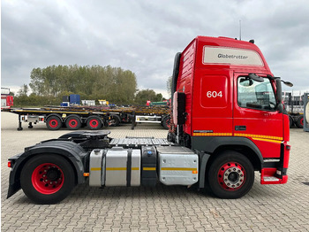 Tracteur routier Volvo FM 460 Globetrotter, Night-Airco, ADR (FL, AT), EURO-6, ALCOA, VEB, 4x available: photos 3 Tracteur routier Volvo FM 460 Globetrotter, Night-Airco, ADR (FL, AT), EURO-6, ALCOA, VEB, 4x available: photos 3