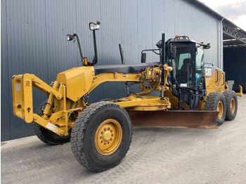 Niveleuse CATERPILLAR 140M