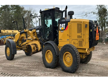 Niveleuse CATERPILLAR 140M