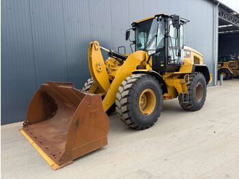 Chargeuse sur pneus CATERPILLAR 926M