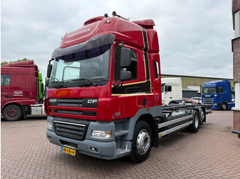 Châssis cabine DAF CF 85 CF85-360 6X2 Spacecab Euro5 / Lift axle / Holland Truck: photos 2