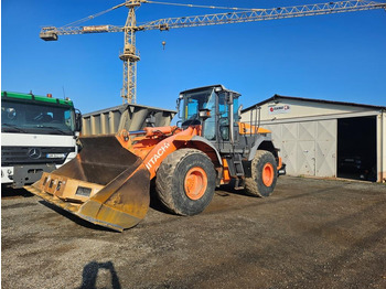 Chargeuse sur pneus HITACHI ZW220