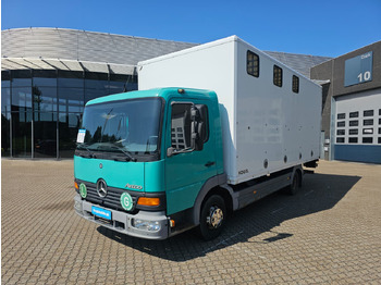 Camion bétaillère MERCEDES-BENZ Atego 817