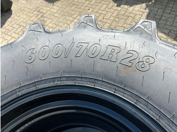 Crédit-bail BKT 600/70R28 - 2 Stück BKT 600/70R28 - 2 Stück: photos 4 Crédit-bail BKT 600/70R28 - 2 Stück BKT 600/70R28 - 2 Stück: photos 4