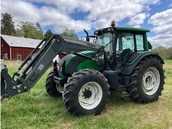 Tracteur agricole VALTRA N141