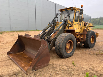 Chargeuse sur pneus VOLVO L90
