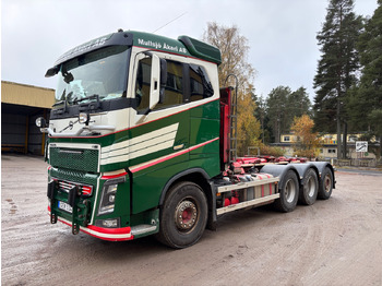 Camion ampliroll VOLVO FH16