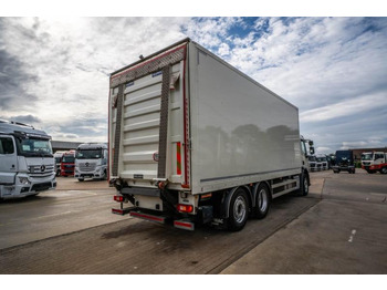 Camion fourgon Volvo FE 320 -6X2 +DHOLLANDIA 2.5T- 194.400 KM: photos 4