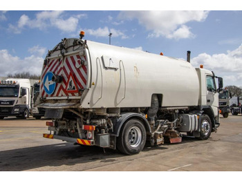 Balayeuse de voirie Volvo FM 340 - BUCHER SCHÖRLING 8000: photos 4