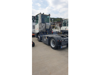 Tracteur portuaire MAFI T230: photos 3 Tracteur portuaire MAFI T230: photos 3