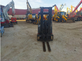 Chariot élévateur électrique MANITOU ME320: photos 2 Chariot élévateur électrique MANITOU ME320: photos 2