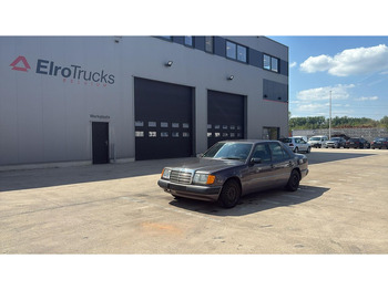 Berline MERCEDES-BENZ