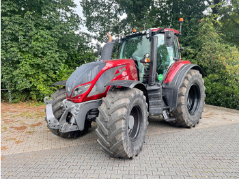 Tracteur agricole VALTRA T234