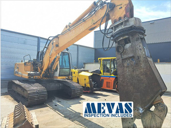 Pelle sur chenille LIEBHERR R 924