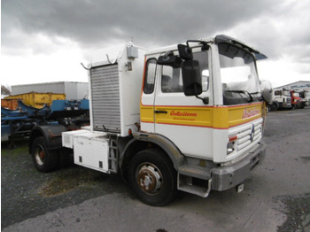 Tracteur routier Renault 40GCC2 (Nr. 104): photos 4 Tracteur routier Renault 40GCC2 (Nr. 104): photos 4