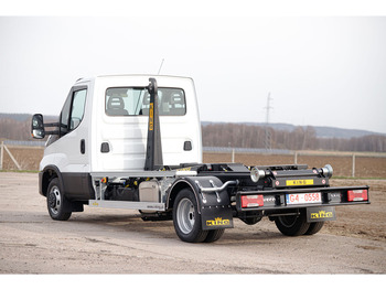 Camion ampliroll IVECO Daily 70c18