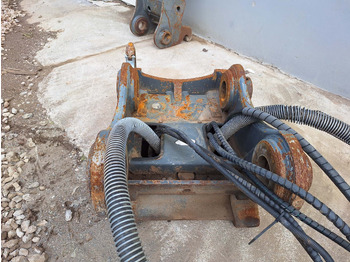 Attache rapide pour Engins de chantier OilQuick hydraulic OQ70/55: photos 4