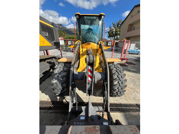 Chargeuse sur pneus VOLVO L35B: photos 5 Chargeuse sur pneus VOLVO L35B: photos 5