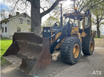 Tractopelle VOLVO
