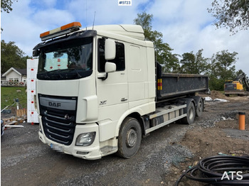 Camion ampliroll DAF