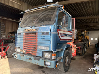 Camion ampliroll SCANIA R143