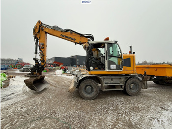 Pelle sur pneus LIEBHERR A918 Compact Wheeled excavator: photos 4 Pelle sur pneus LIEBHERR A918 Compact Wheeled excavator: photos 4