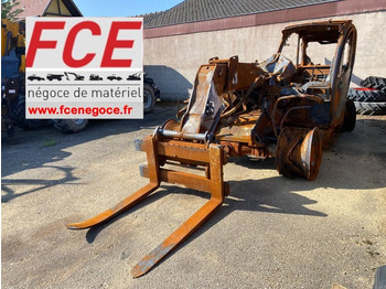 Chariot télescopique MANITOU MLT 737