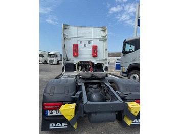 Tracteur routier DAF XF 530: photos 5