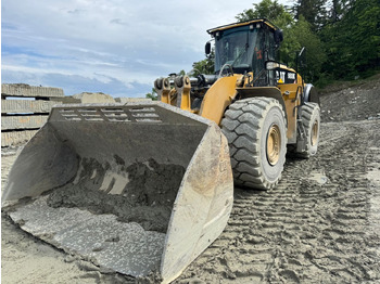 Chargeuse sur pneus CATERPILLAR 980