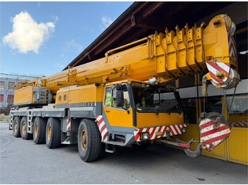Camion grue