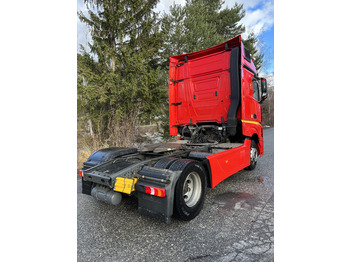 Tracteur routier MERCEDES-BENZ Actros 1845 4x2, E6, Retarder: photos 4 Tracteur routier MERCEDES-BENZ Actros 1845 4x2, E6, Retarder: photos 4