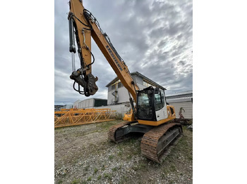 Pelle sur chenille LIEBHERR R 922