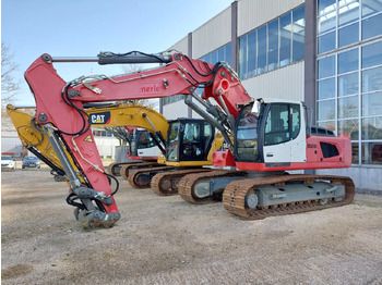 Pelle sur chenille LIEBHERR R 926