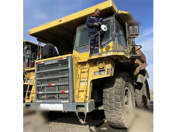 Tombereau rigide KOMATSU HD465
