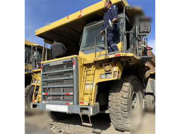 Tombereau rigide KOMATSU HD465