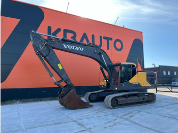 Pelle sur chenille VOLVO EC250EL