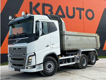 Camion benne VOLVO FH16 750