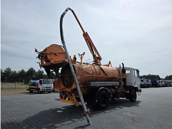 Véhicule de voirie/ Spécial