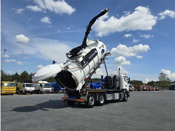 Véhicule de voirie/ Spécial SCANIA